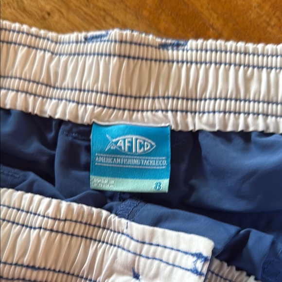 AFTCO Navy Blue Women's Fishing Shorts - Picture 4 of 4